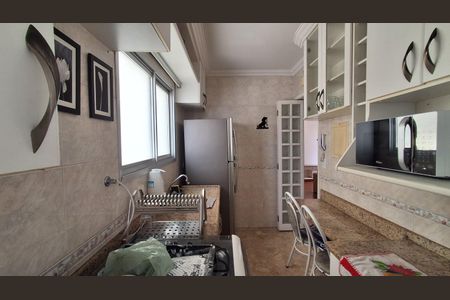 Apartamento para alugar com 65m², 2 quartos e 1 vaga Apartamento para alugar com 65m², 2 quartos e 1 vagaCozinha