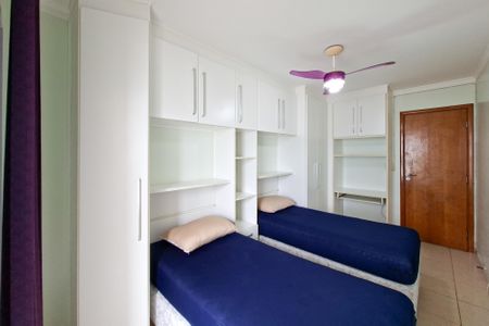 Apartamento para alugar com 122m², 3 quartos e 2 vagasQuarto 2