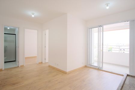Sala de apartamento para alugar com 2 quartos, 40m² em Vila Centenario, São Paulo