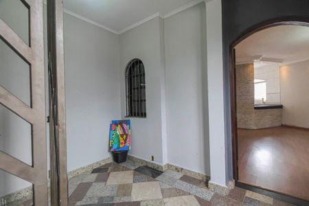 Casa para alugar com 230m², 3 quartos e sem vagaHall de entrada