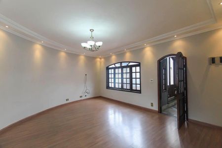 Casa para alugar com 230m², 3 quartos e sem vagaSala