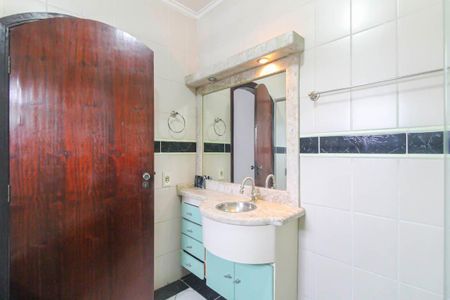 Casa para alugar com 230m², 3 quartos e sem vagaBanheiro da Suíte