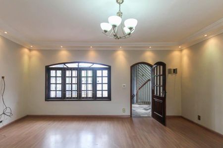 Sala de casa para alugar com 3 quartos, 230m² em Cidade Satelite Santa Barbara, São Paulo