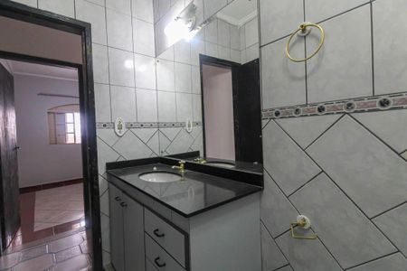 Casa para alugar com 230m², 3 quartos e sem vagaBanheiro