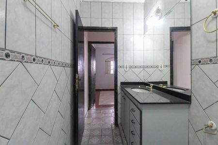 Casa para alugar com 230m², 3 quartos e sem vagaBanheiro