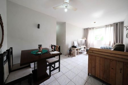 Sala de apartamento à venda com 2 quartos, 57m² em Arthur Alvim, São Paulo