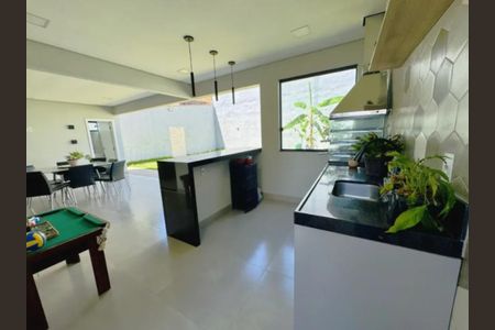 Foto 04 de casa à venda com 3 quartos, 360m² em Planalto, Belo Horizonte