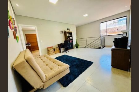 Foto 03 de casa à venda com 3 quartos, 360m² em Planalto, Belo Horizonte