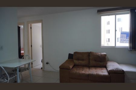 Sala  de apartamento à venda com 2 quartos, 43m² em Vila Nova, Porto Alegre