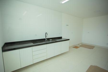 Casa para alugar com 170m², 3 quartos e 4 vagasCOZINHA