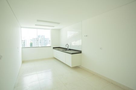 Casa para alugar com 170m², 3 quartos e 4 vagasCOZINHA