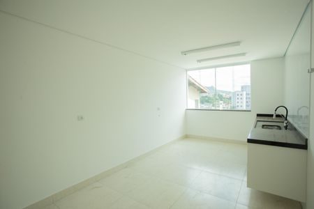 Casa para alugar com 170m², 3 quartos e 4 vagasCOZINHA
