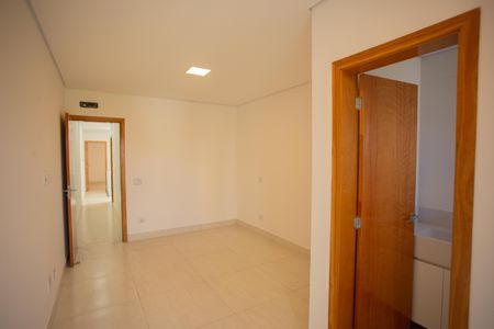 Casa para alugar com 170m², 3 quartos e 4 vagasSUÍTE 1