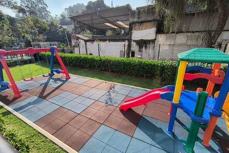 Apartamento para alugar com 85m², 2 quartos e sem vagaÁrea comum - Playground