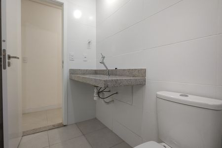 Apartamento para alugar com 85m², 2 quartos e sem vagaBanheiro Social