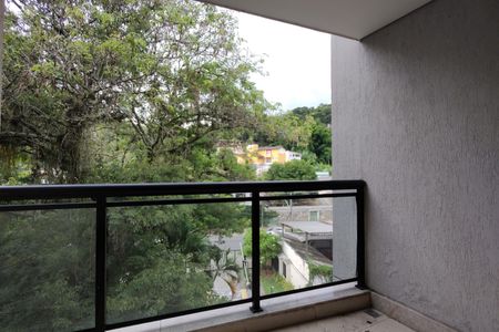 Apartamento para alugar com 85m², 2 quartos e sem vagaVaranda