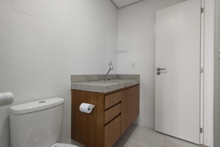 Apartamento para alugar com 85m², 2 quartos e sem vagaBanheiro da Suíte