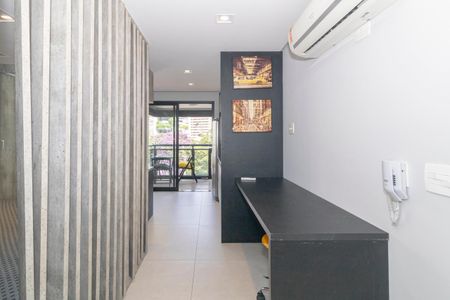 Studio para alugar com 32m², 1 quarto e 1 vagaCorredor