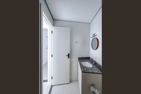 Apartamento para alugar com 36m², 2 quartos e sem vagaBanheiro