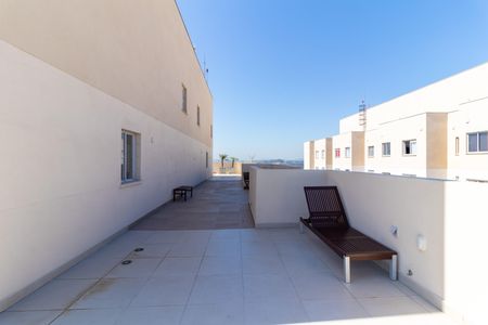 Apartamento para alugar com 34m², 2 quartos e sem vaga Apartamento para alugar com 34m², 2 quartos e sem vagaTerraço