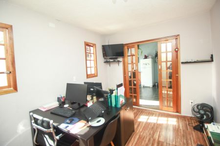 Casa para alugar com 290m², 3 quartos e 3 vagasEscritório