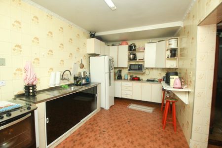 Casa para alugar com 290m², 3 quartos e 3 vagasCozinha