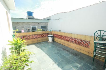 Casa para alugar com 290m², 3 quartos e 3 vagasQuintal