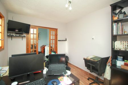 Casa para alugar com 290m², 3 quartos e 3 vagasEscritório