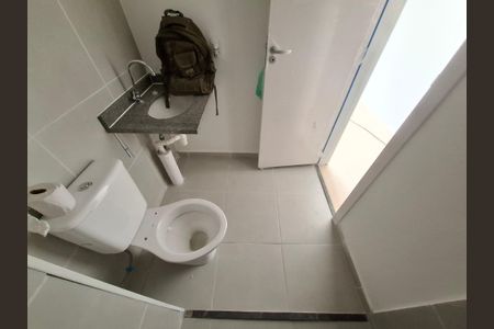 Banheiro  de apartamento para alugar com 1 quarto, 20m² em Centro, Rio de Janeiro