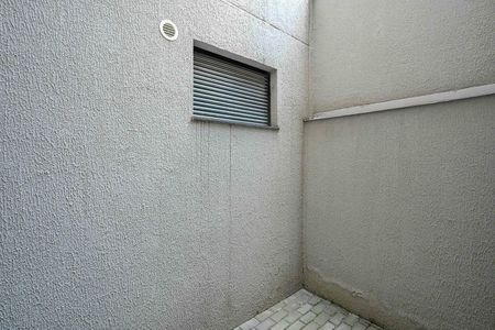 Varanda de kitnet/studio para alugar com 1 quarto, 39m² em Vila Ernesto, São Paulo