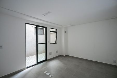 Studio para alugar com 39m², 1 quarto e sem vagaSala/Quarto