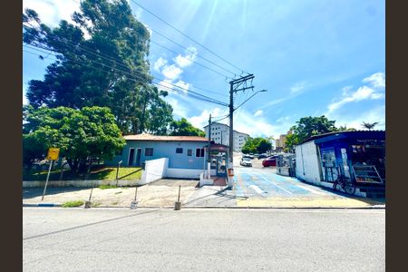 Apartamento para alugar com 38m², 2 quartos e 1 vaga Apartamento para alugar com 38m², 2 quartos e 1 vagaFachada e portaria