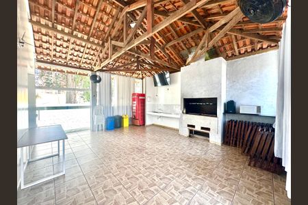 Apartamento para alugar com 38m², 2 quartos e 1 vaga Apartamento para alugar com 38m², 2 quartos e 1 vagaSalão de Festas