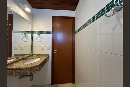 Casa de condomínio para alugar com 120m², 2 quartos e 2 vagas Casa de condomínio para alugar com 120m², 2 quartos e 2 vagasBanheiro 2