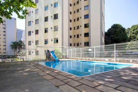 Apartamento para alugar com 67m², 2 quartos e 1 vaga Apartamento para alugar com 67m², 2 quartos e 1 vagaÁrea comum - Piscina