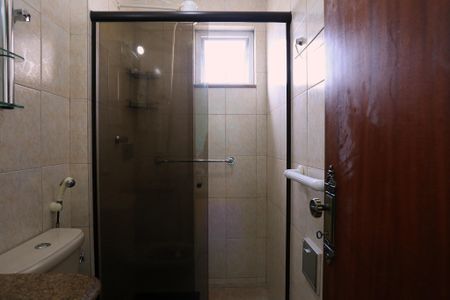 Apartamento para alugar com 67m², 2 quartos e 1 vaga Apartamento para alugar com 67m², 2 quartos e 1 vagaBanheiro