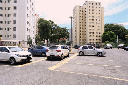 Apartamento para alugar com 67m², 2 quartos e 1 vaga Apartamento para alugar com 67m², 2 quartos e 1 vagaGaragem