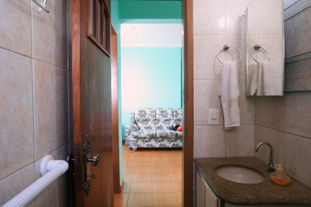 Apartamento para alugar com 67m², 2 quartos e 1 vaga Apartamento para alugar com 67m², 2 quartos e 1 vagaBanheiro