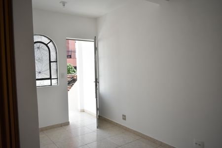 Sala de casa para alugar com 1 quarto, 51m² em Chácara Inglesa, São Paulo