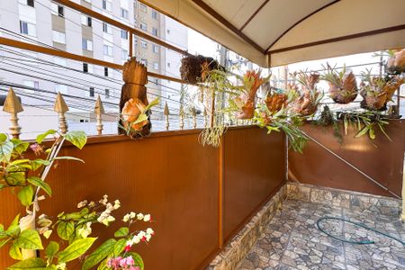 Apartamento à venda com 200m², 2 quartos e 2 vagasVaranda do Quarto 2