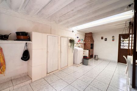 Apartamento à venda com 200m², 2 quartos e 2 vagasÁrea gourmet