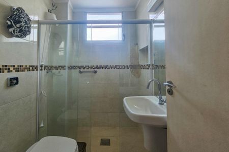 Apartamento para alugar com 90m², 2 quartos e sem vagabanheiro 