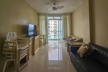 Apartamento para alugar com 90m², 2 quartos e sem vagaSala