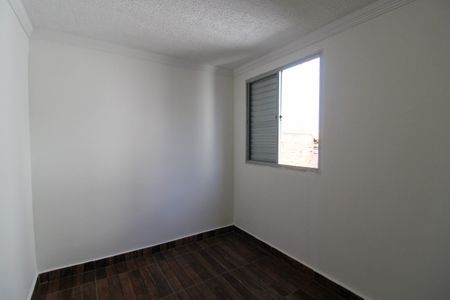 Quarto 2 de apartamento para alugar com 2 quartos, 44m² em Parque Ipe, São Paulo
