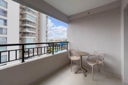 Studio para alugar com 32m², 1 quarto e sem vagaVaranda