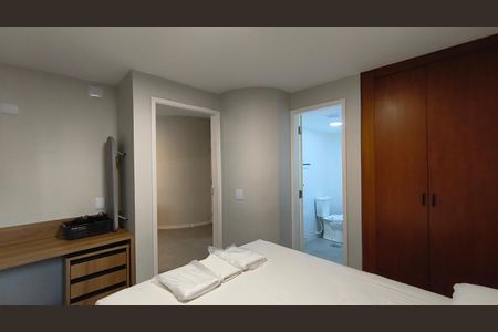 Apartamento à venda com 37m², 1 quarto e 1 vagaQuarto