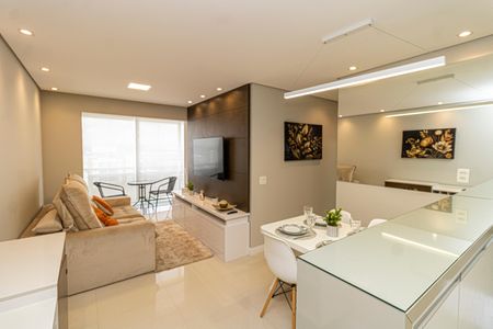 Apartamento à venda com 62m², 2 quartos e 1 vaga Apartamento à venda com 62m², 2 quartos e 1 vagaSala