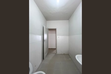 Apartamento à venda com 93m², 2 quartos e 1 vaga Apartamento à venda com 93m², 2 quartos e 1 vagaBanheiro