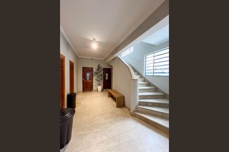 Apartamento à venda com 93m², 2 quartos e 1 vaga Apartamento à venda com 93m², 2 quartos e 1 vagaHall de entrada
