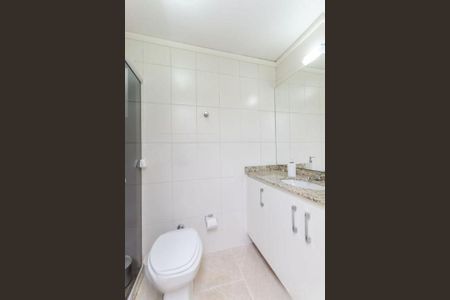 Banheiro 1 de apartamento para alugar com 2 quartos, 179m² em Teresópolis, Porto Alegre